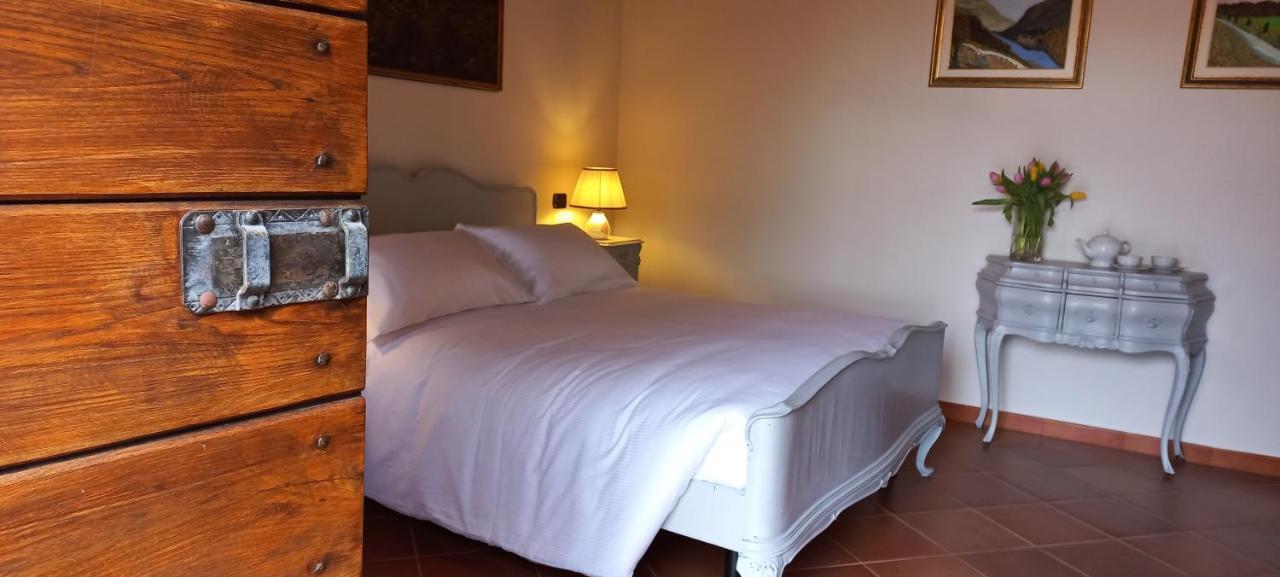 Domus Antiqua Bed & Breakfast Spello Exterior photo